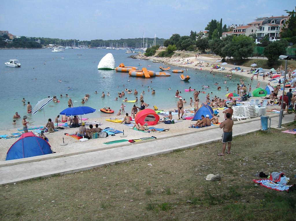 Vesna Daire Pjescana Uvala Dış mekan fotoğraf